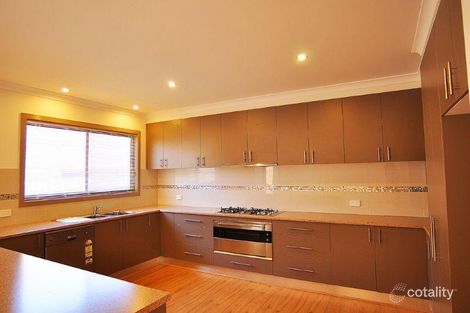 15 Dixon St, Inverloch, VIC 3996