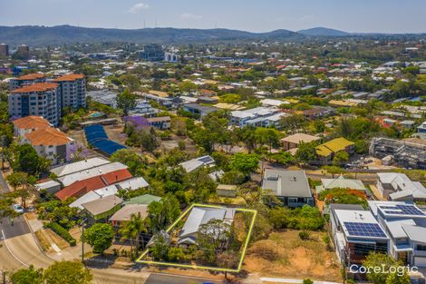 Property photo of 220 Swann Road Taringa QLD 4068