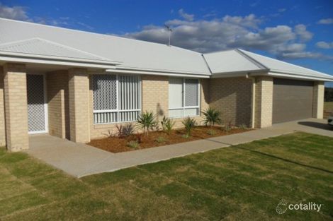 Property photo of 28 Scenic Drive Emerald QLD 4720