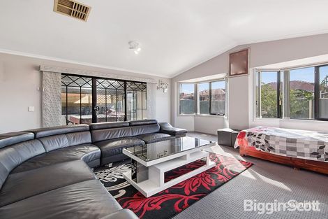 Property photo of 7 Ninalee Court Springvale VIC 3171