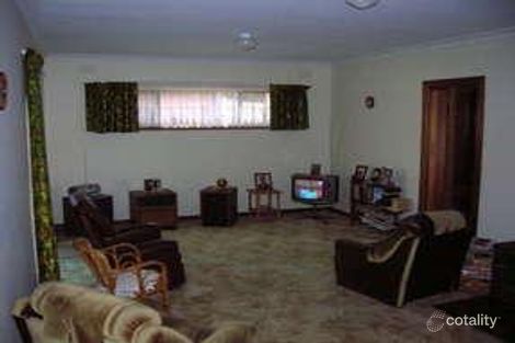 Property photo of 2 Tamar Court Mount Gambier SA 5290