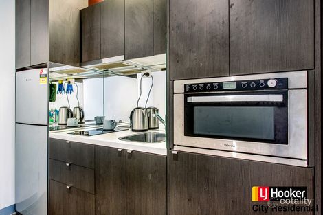 Property photo of 407/53 Batman Street West Melbourne VIC 3003