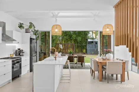 Property photo of 59 Price Street Oxley QLD 4075