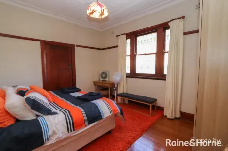 Property photo of 181 Brilliant Street Bathurst NSW 2795