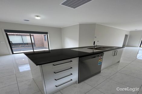 Property photo of 36 Pelagos Drive Clyde VIC 3978