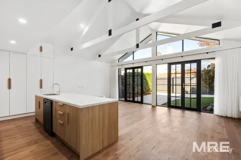 3 Cambridge St, Armadale, VIC 3143