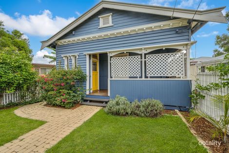 27 Quarry St, Ipswich, QLD 4305