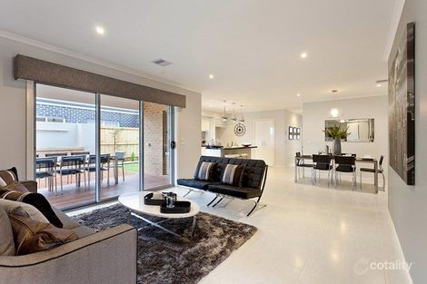 Property photo of 34 Stockman Circuit Thurgoona NSW 2640