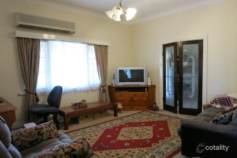 Property photo of 26 Hunt Road Beverley WA 6304