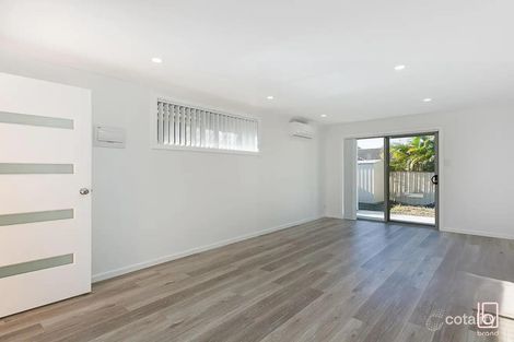 8a Scribbly Gum Cl, San Remo, NSW 2262