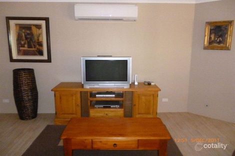 Property photo of 2 Tamarisk Way Woorree WA 6530