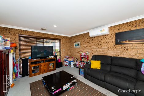 Property photo of 24 Kinsela Street Karabar NSW 2620