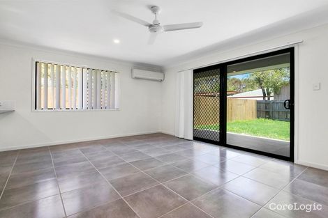 Property photo of 1/16A Clare Avenue Wynnum West QLD 4178