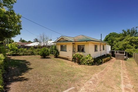186 West St, South Toowoomba, QLD 4350