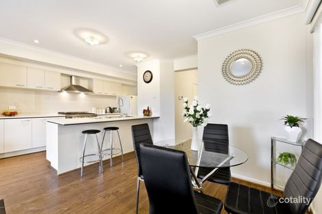 Property photo of 11 Bathurst Lane Doreen VIC 3754