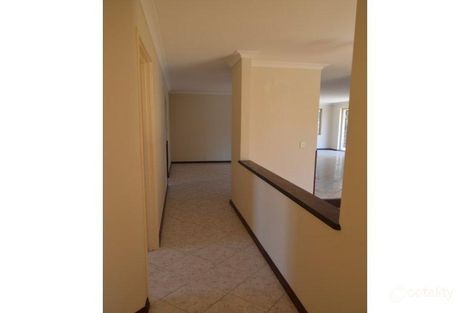 Property photo of 4 Stow Lane Kinross WA 6028