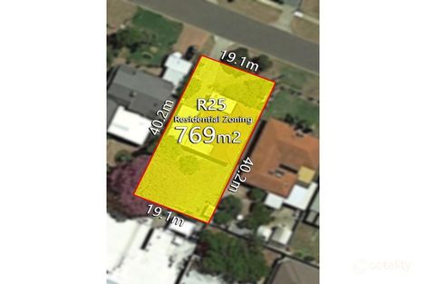 8 Murray Dr, High Wycombe, WA 6057