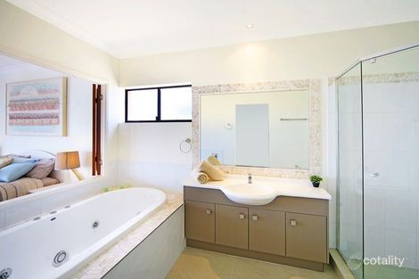 Property photo of 4/40 Esplanade Golden Beach QLD 4551