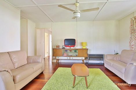 Property photo of 1 Daisy Avenue North Ipswich QLD 4305