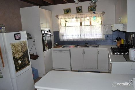 Property photo of 32 Pine Crescent Sandy Beach NSW 2456