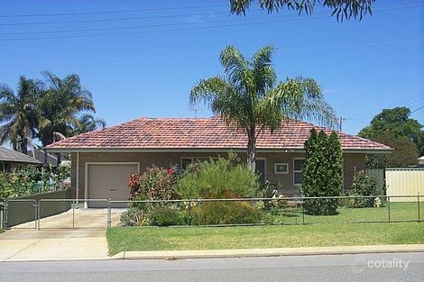 17 Sydney St, Queens Park, WA 6107