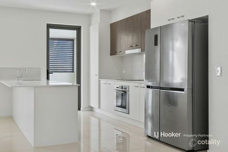 Property photo of 204/10 Berge Street Mount Gravatt QLD 4122