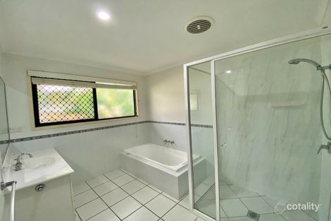 Property photo of 12 Sayre Crescent Boyne Island QLD 4680