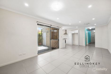 Property photo of 8/201 Boardman Road Canning Vale WA 6155
