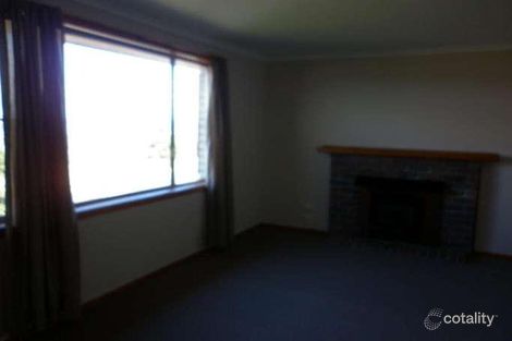 Property photo of 33 Wildor Crescent Ravenswood TAS 7250