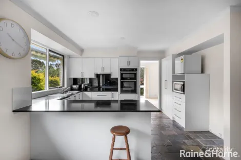 Property photo of 6 Walsh Crescent North Nowra NSW 2541