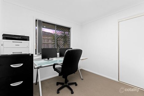 Property photo of 15 Luigina Close Wakerley QLD 4154
