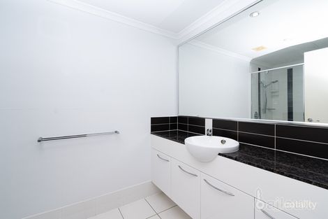 Property photo of 37/2 Mulherin Drive Mackay Harbour QLD 4740