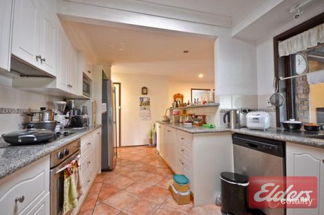 Property photo of 5 Clayton Place Girraween NSW 2145
