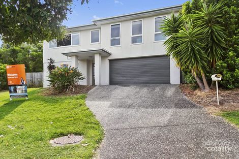 Property photo of 16 Angourie Crescent Pacific Pines QLD 4211