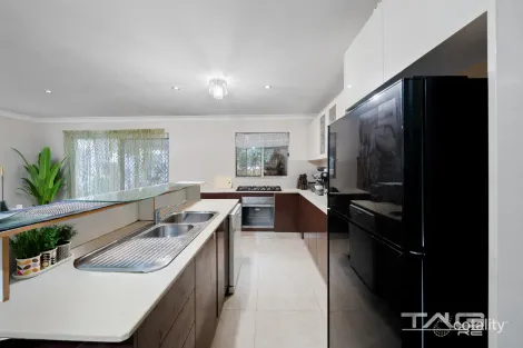 Property photo of 105 Moffatts Drive Dundas Valley NSW 2117