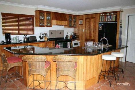 Property photo of 14 Vince Hinde Drive Worongary QLD 4213