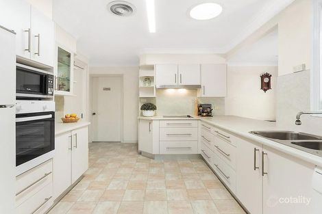 Property photo of 20 Hollings Drive Kiama Downs NSW 2533
