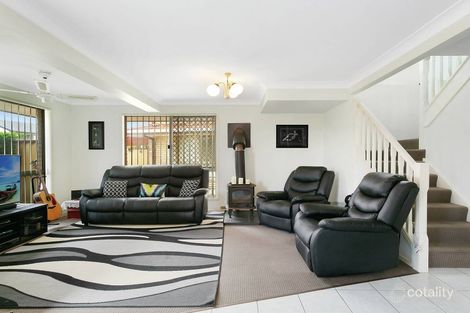 Property photo of 1/51 Tallebudgera Drive Palm Beach QLD 4221