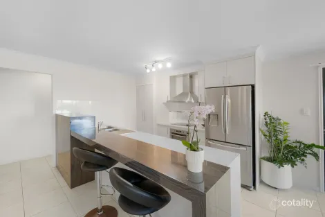 Property photo of 8 Cressbrook Street Clinton QLD 4680