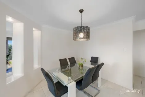 Property photo of 8 Cressbrook Street Clinton QLD 4680