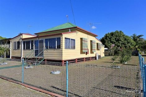 26 Walker St, Walkervale, QLD 4670