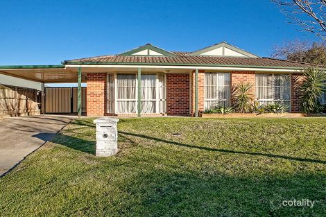 Property photo of 5 Kathryn Close Pakenham VIC 3810