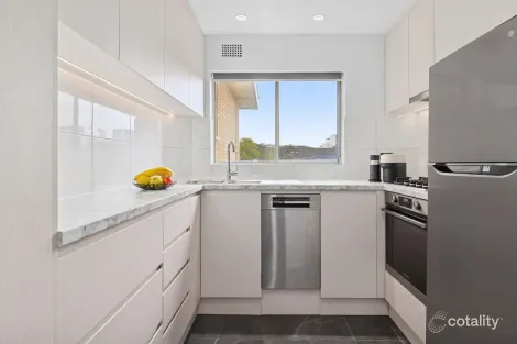 Property photo of 10/9 Burne Avenue Dee Why NSW 2099