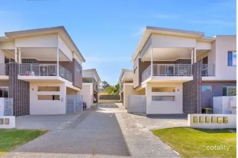 1/10 Montrose Way, Nollamara, WA 6061