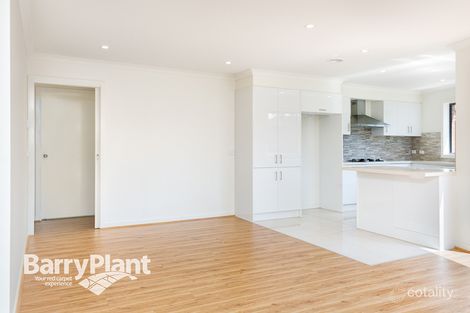 Property photo of 2/17 Sandala Court Dandenong North VIC 3175