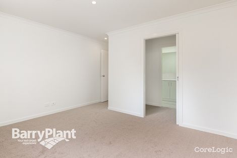 Property photo of 2/17 Sandala Court Dandenong North VIC 3175