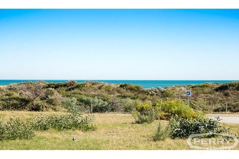 7 Abeona Pde, Madora Bay, WA 6210
