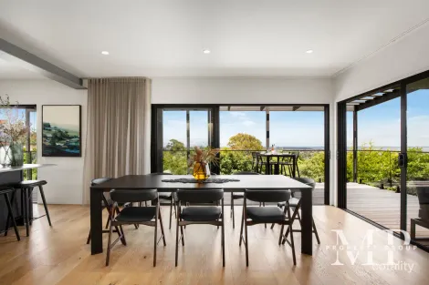 Property photo of 2 Bowen Street McCrae VIC 3938