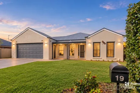 Property photo of 19 Wearne Road Echuca VIC 3564