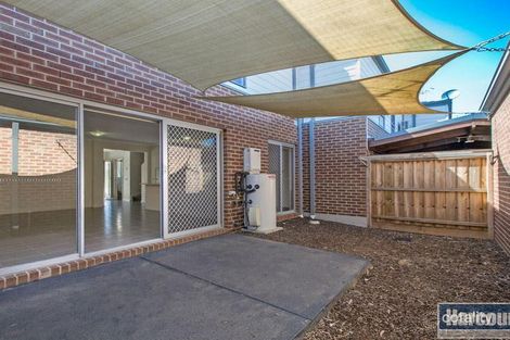 Property photo of 38 Palisades Boulevard South Morang VIC 3752